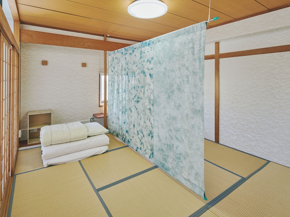 Guest Living Mu Nanki Shirahama 18/49