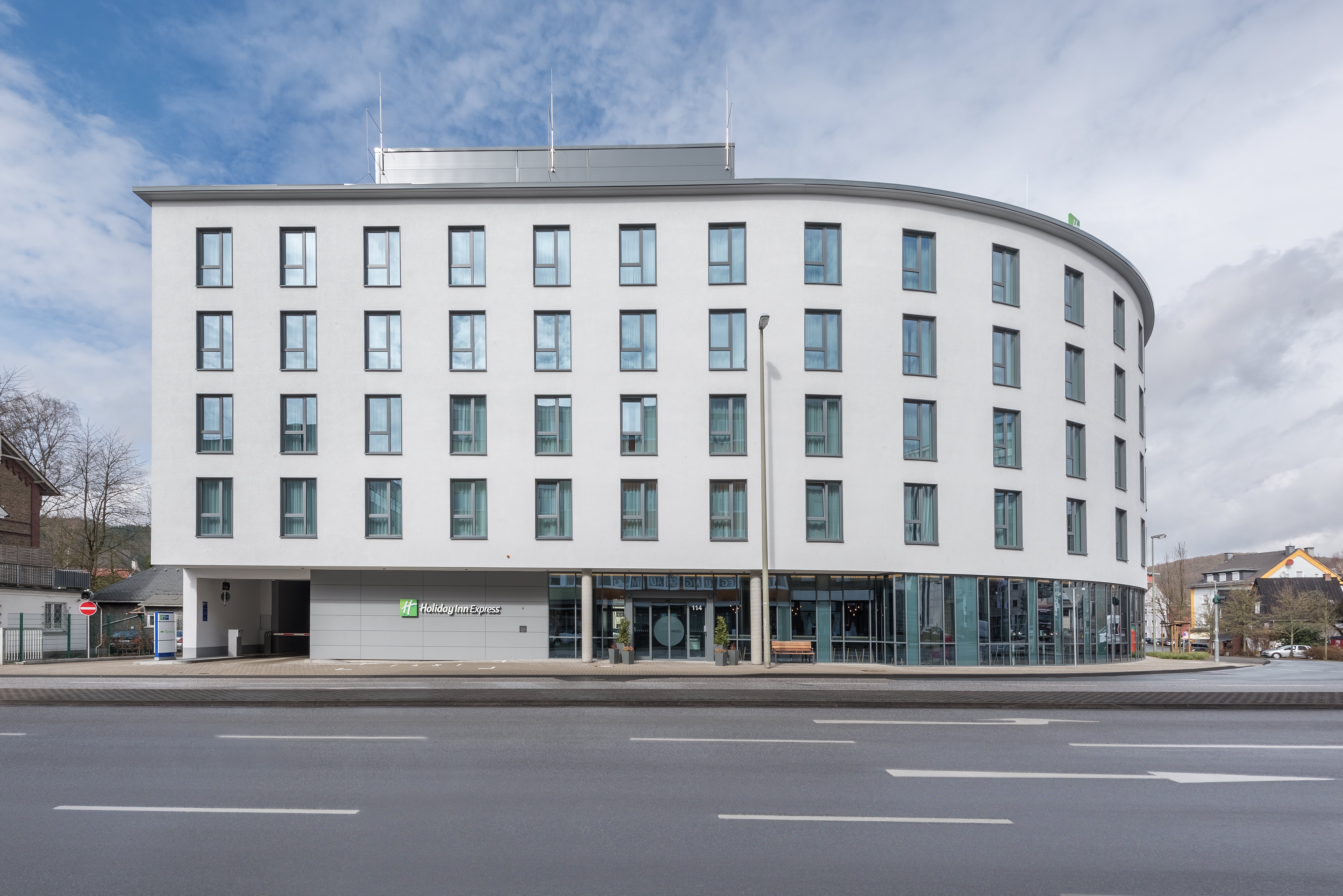 HOLIDAY INN EXPRESS SIEGEN 5/79