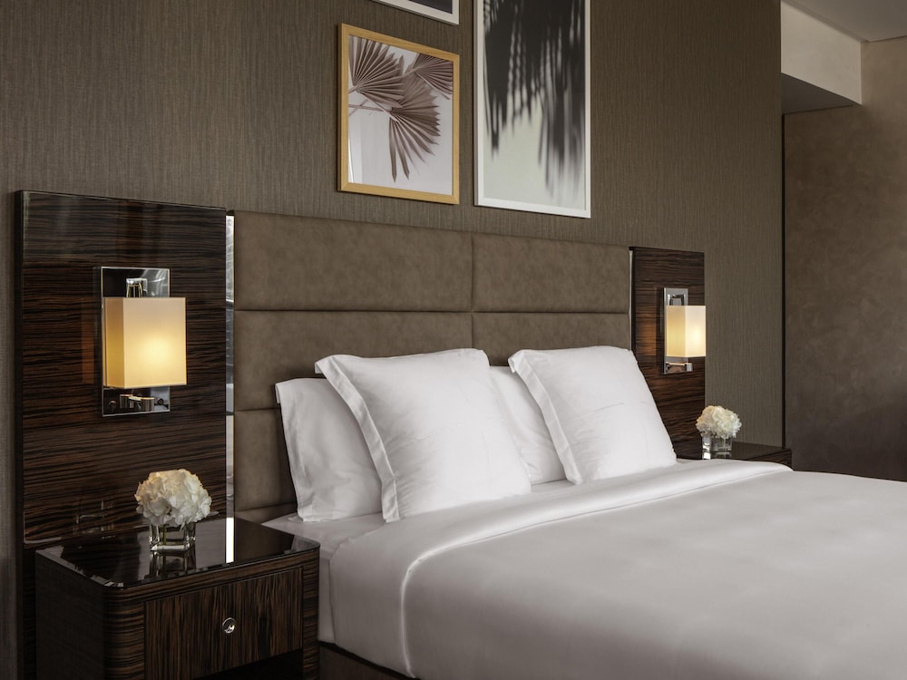 Hyde Hotel Dubai 36/80