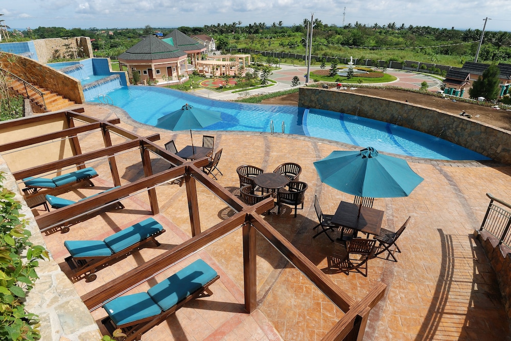 Summit Ridge Tagaytay 41/74