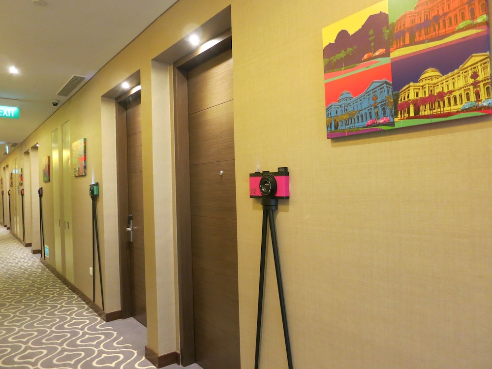 Dorsett Singapore 31/70