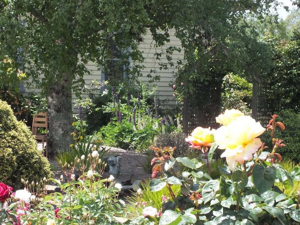 Glencoe Country Bed and Breakfast 57/63