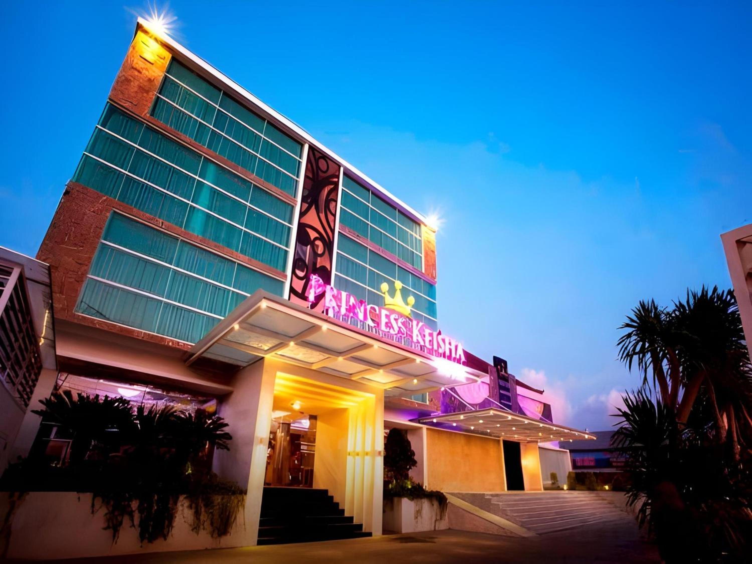 Townhouse Oak Princess Keisha in Denpasar