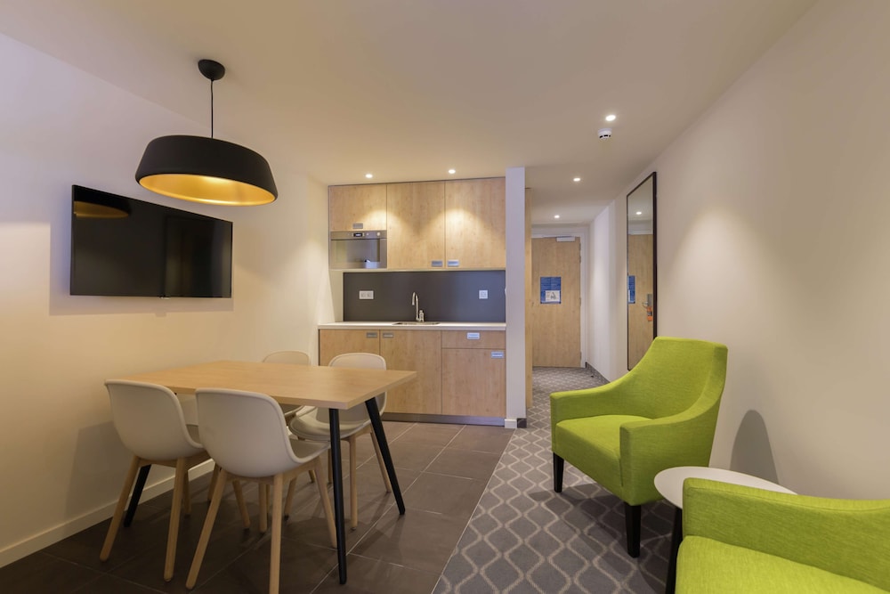 Hampton by Hilton Antwerp Central Station 41/57