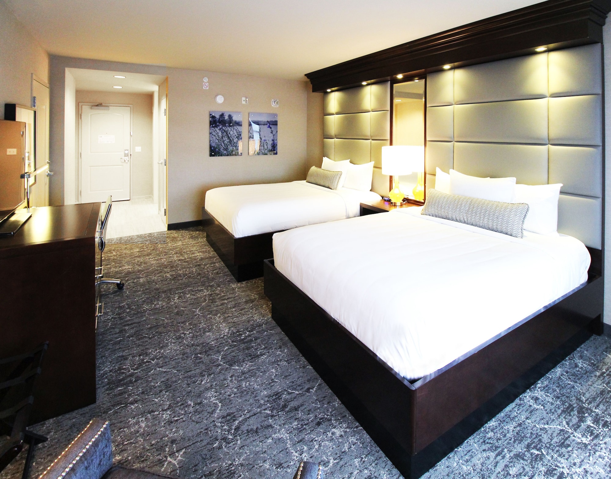 Deluxe, 2 Queen Beds, South Tower