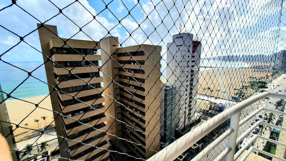 ATLANTIC OCEAN RESIDENCE 10/50