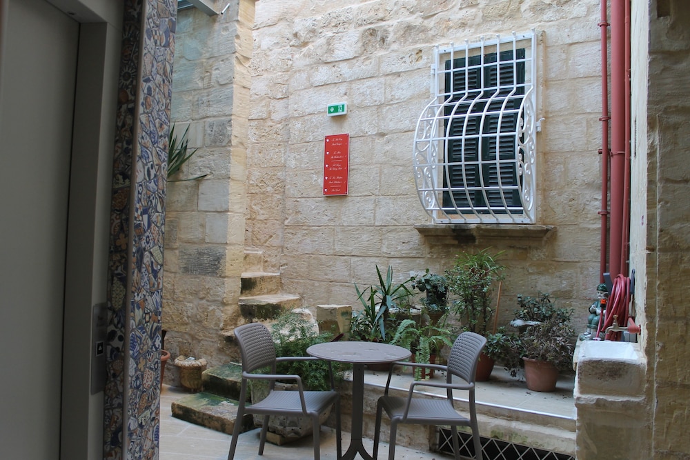 Palazzino Nina Boutique Hotel 3/43