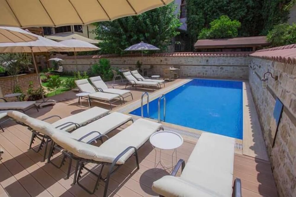 Char Me Boutique Hotel 52/77
