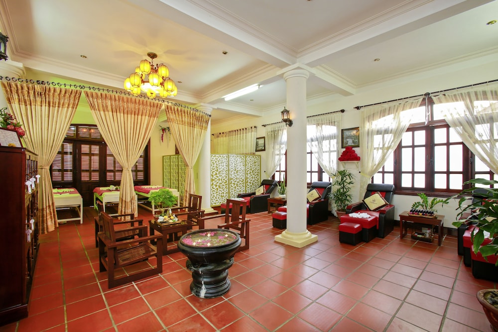Lantern Boutique Hoi An 53/74