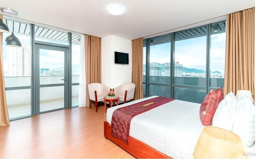 Danang Han River Hotel 11/54