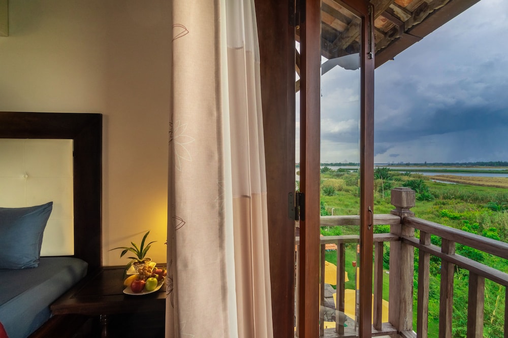 Golden Peach Villa Hoi An 23/68