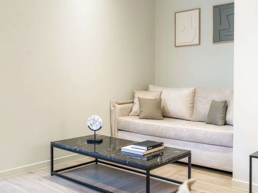 Astikon Xenofontos Suites 35/50
