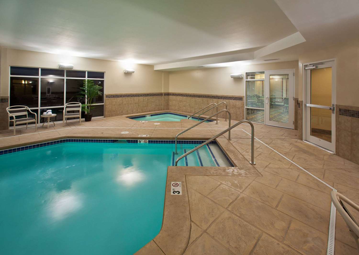 Americinn By Wyndham Fairfield 14/33