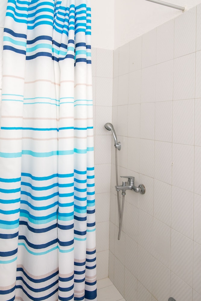 Antonina Hotel Apartments 49/50