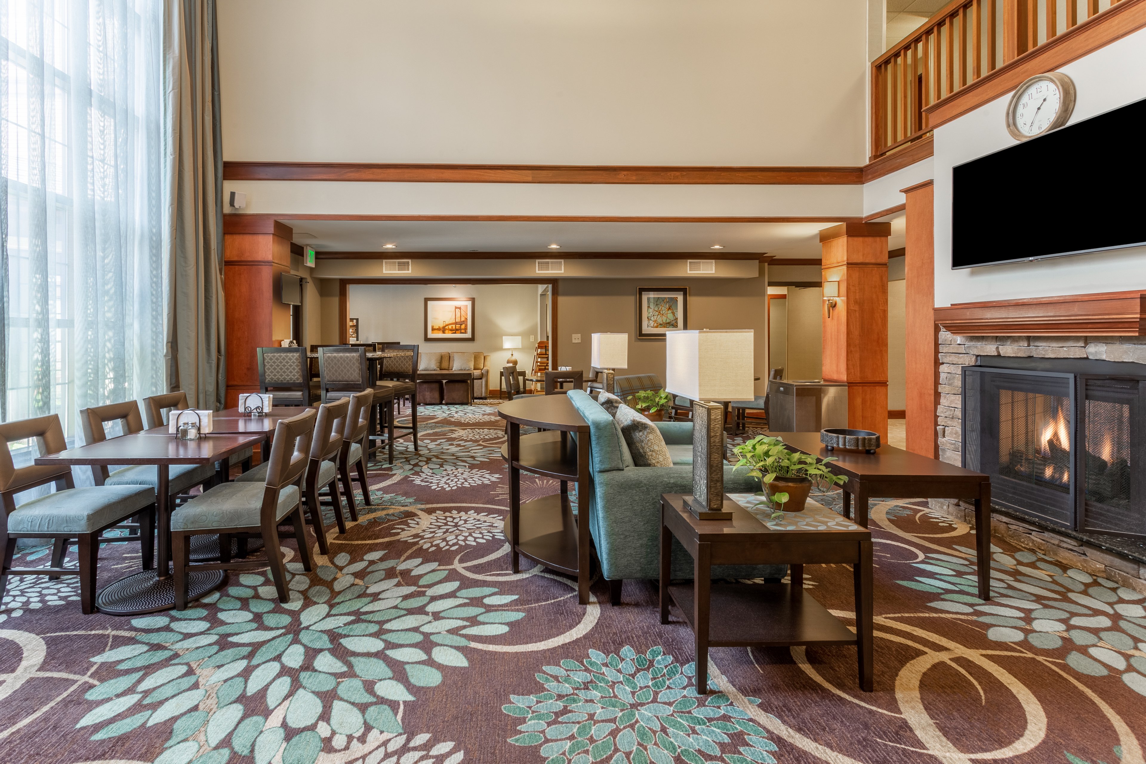 Staybridge Suites Davenport 57/64