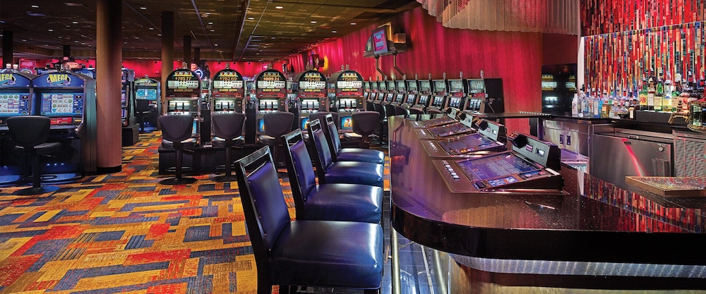 Ameristar Casino Hotel East Chicago 37/43