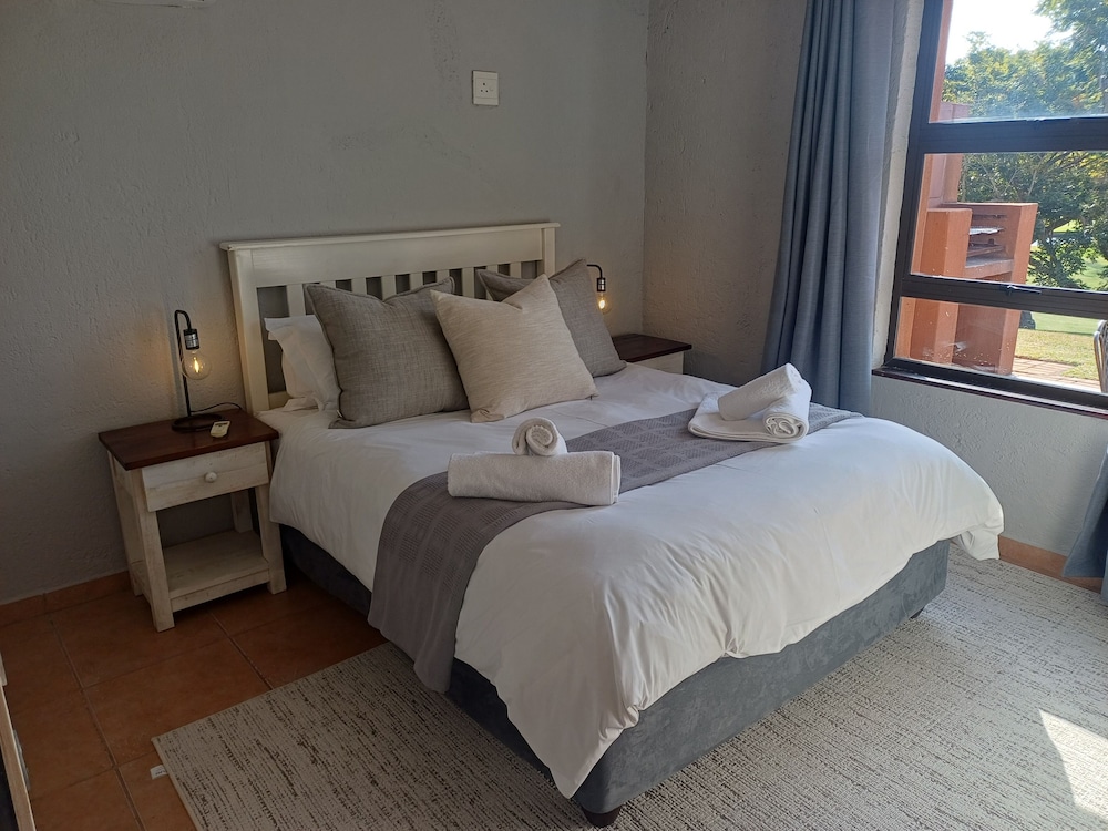 San Lameer Villa Rentals Bachelor Studio 2515 39/50