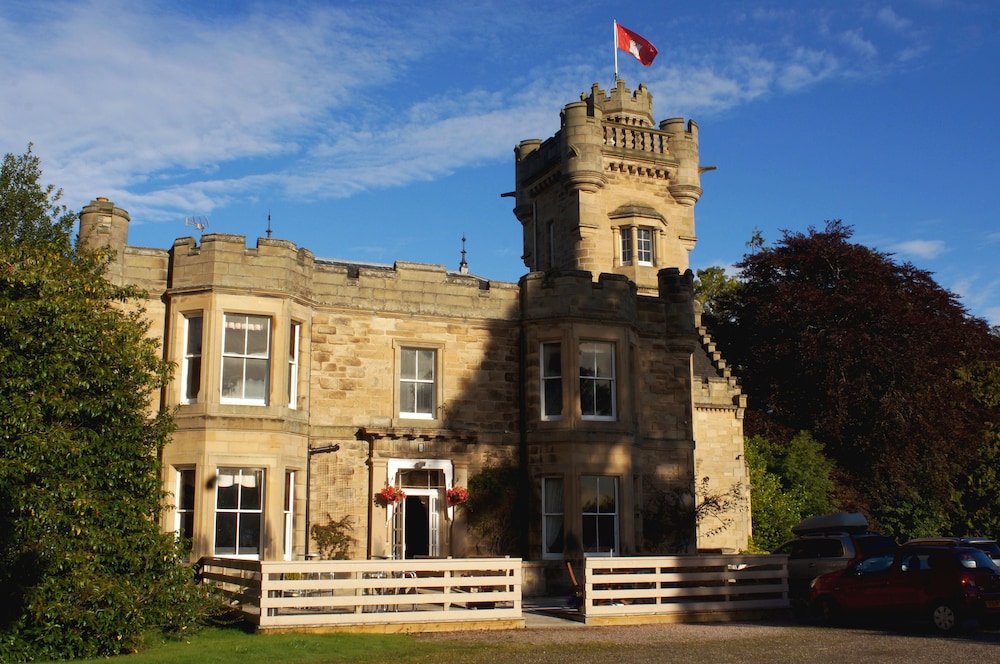 Mansfield Castle Hotel 42/50