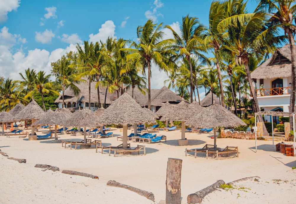 AHG Waridi Beach Resort & Spa 42/47