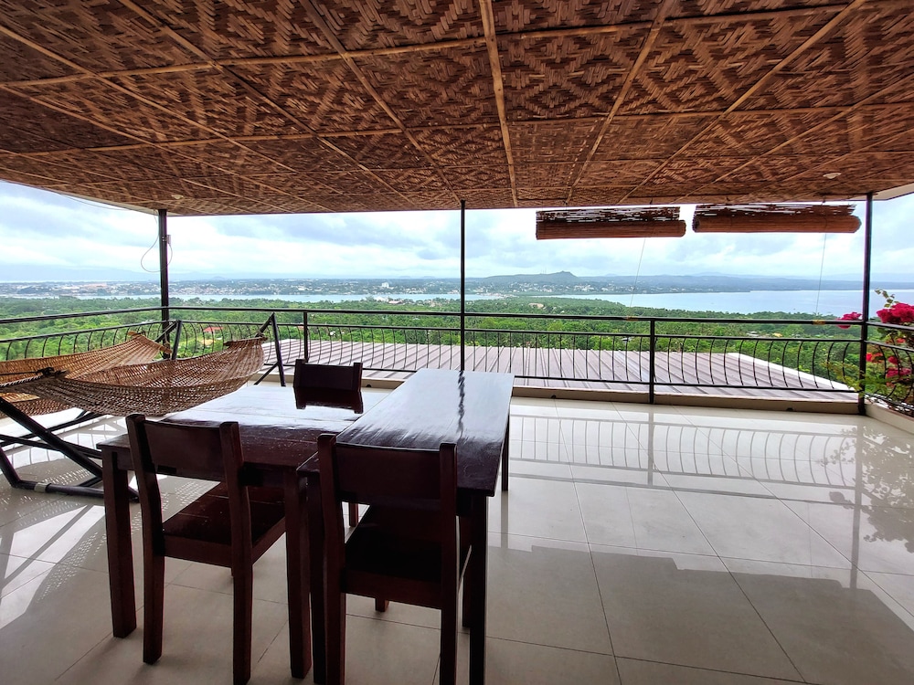 Bohol Vantage Resort 50/66