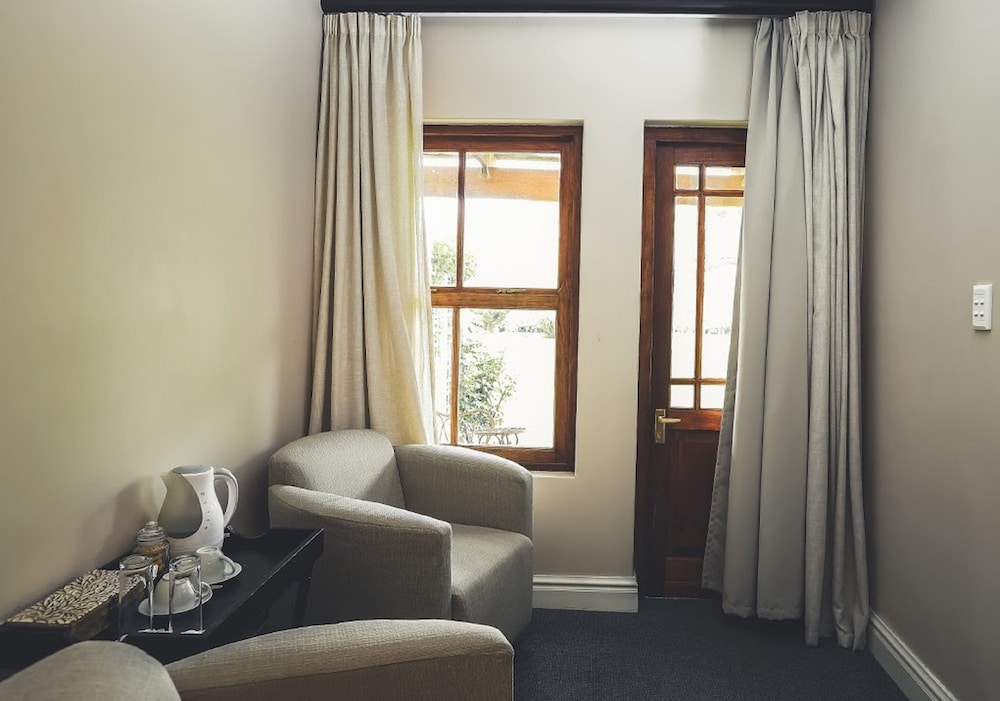 Nottingham Road Hotel 34/50