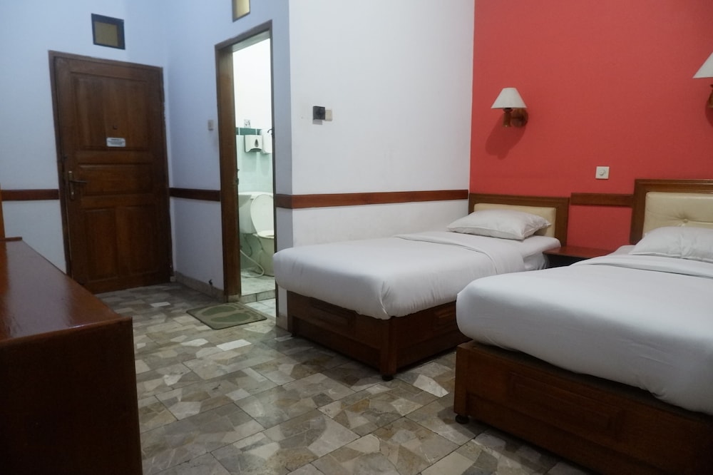 New Bali Indah Hotel Bandung 16/31