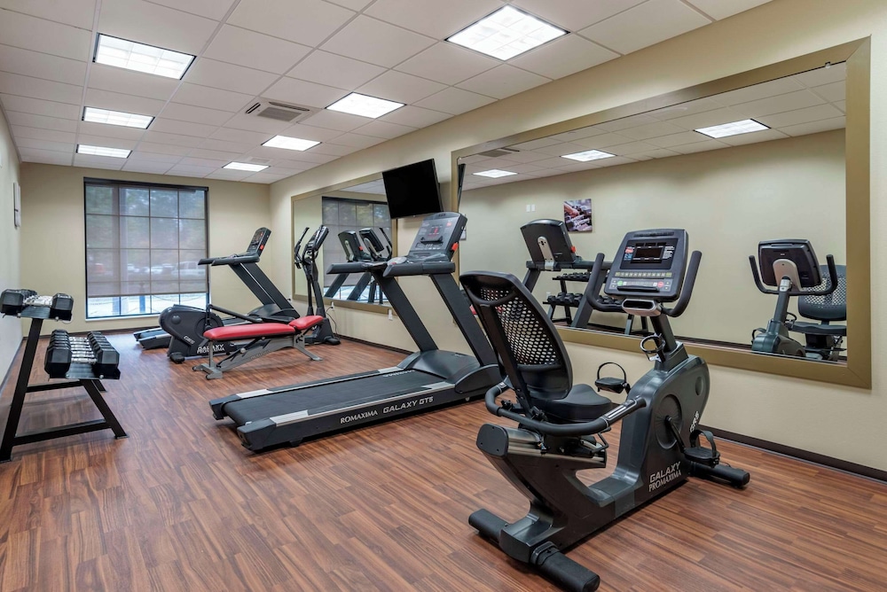 Comfort Inn and Suites Downtown near University 15/29