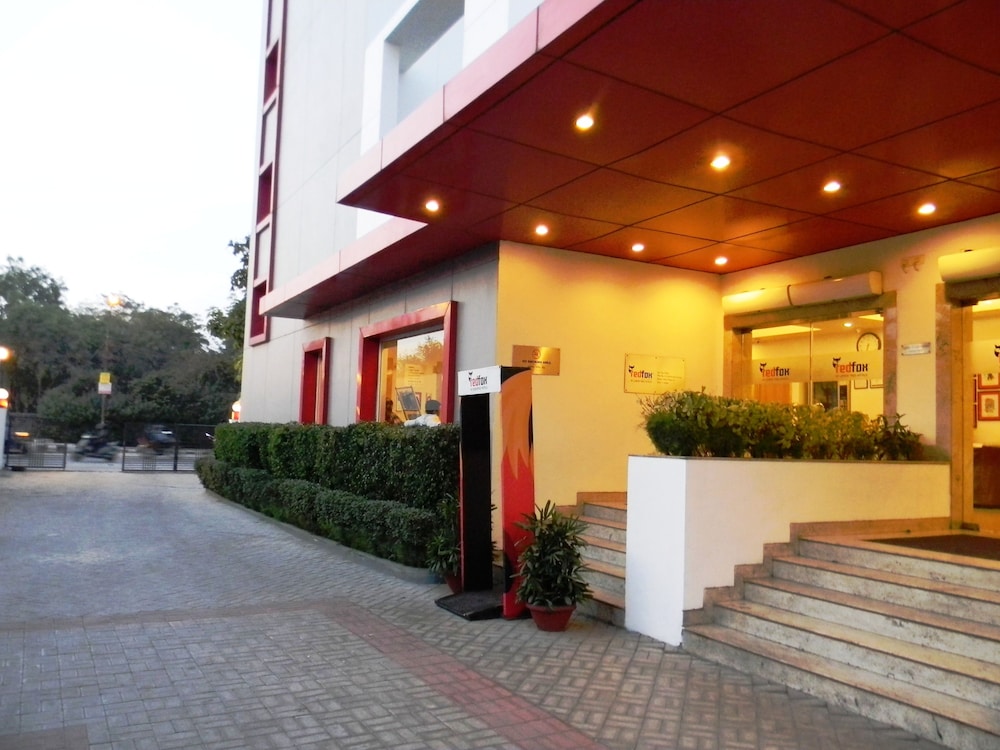 Red Fox Hotel East Delhi 3/59