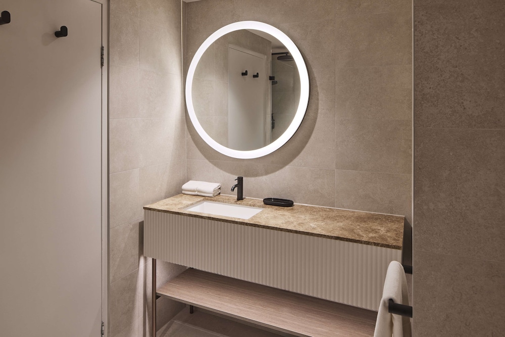 Rydges North Sydney 50/50