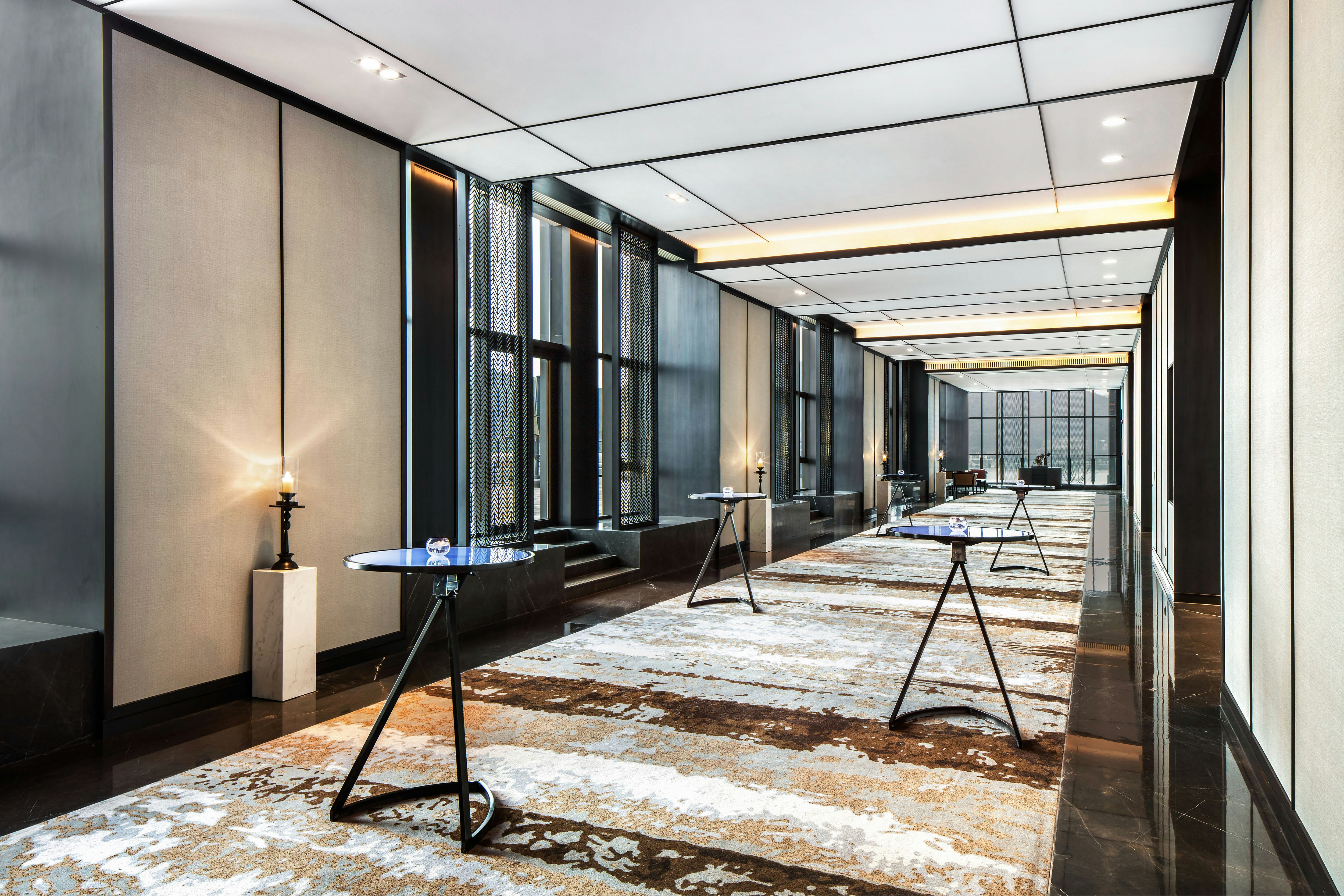 Hilton Ningbo Dongqian Lake Resort 14/41