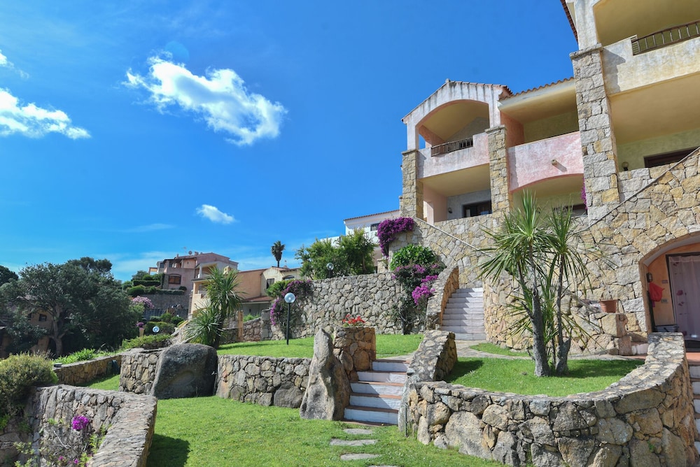 RESIDENCE LA COSTA 32/49