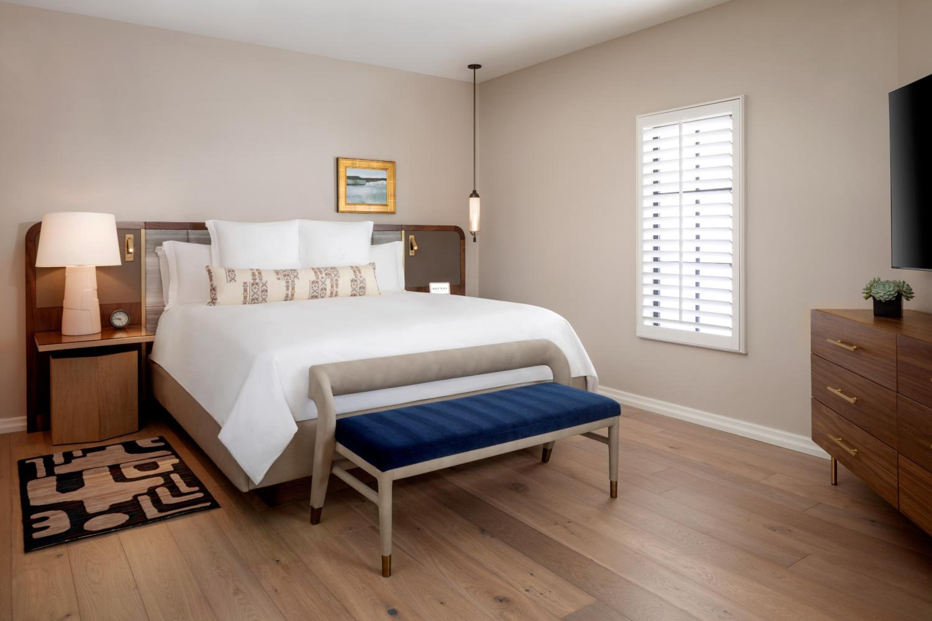 1 Bedroom, Suite, King Bed, Golf Course View