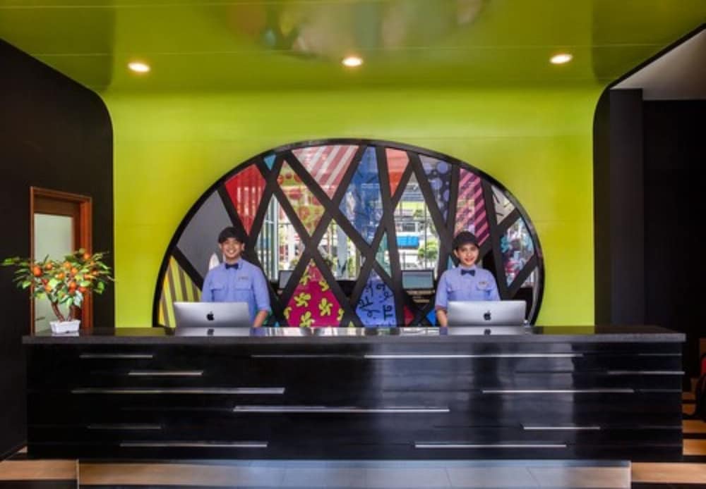 Maxonehotels at Tidar Surabaya 4/30