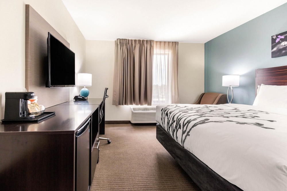 Sleep Inn & Suites South Jacksonville, IL 13/40