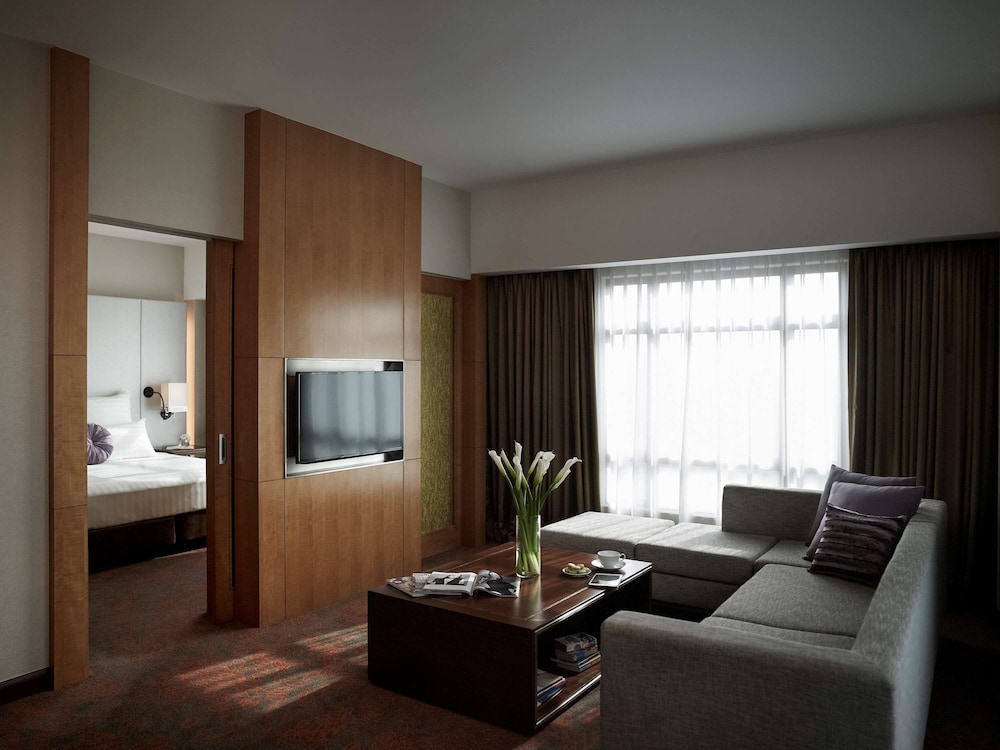Pullman Hanoi Hotel 43/69