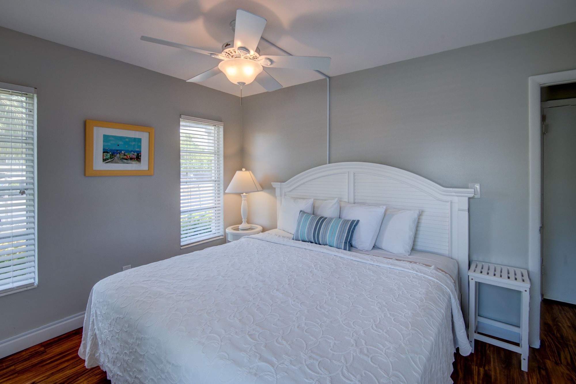 Room, King Bed, Queen Bed, Pool Side