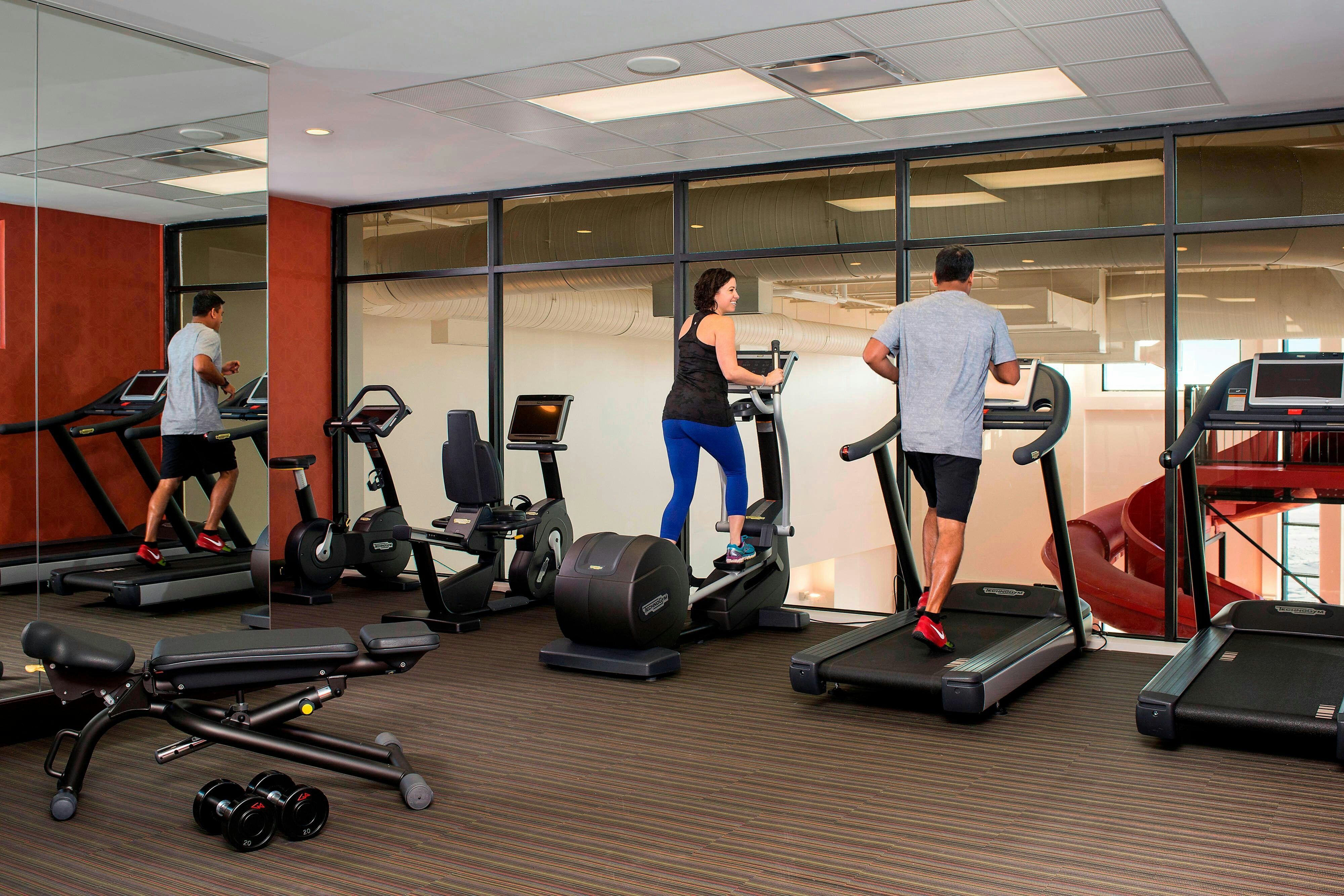 Residence Inn By Marriott Calgary South 8/25