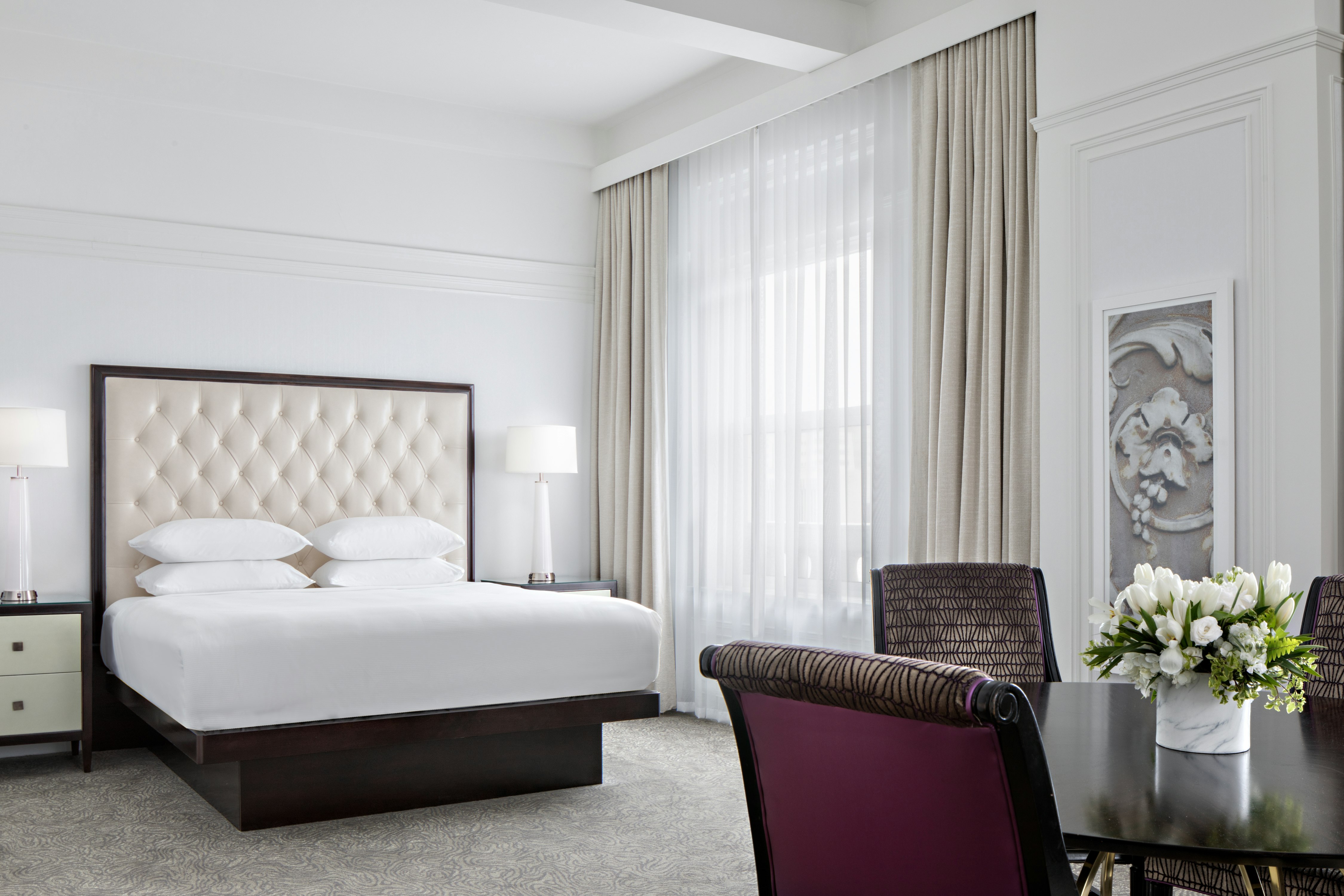 Amway Grand Plaza, Curio Collection by Hilton 17/65