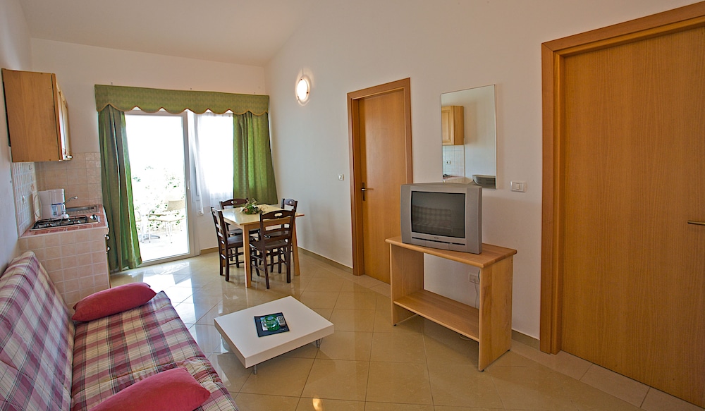 Arena Kazela Apartments 36/78