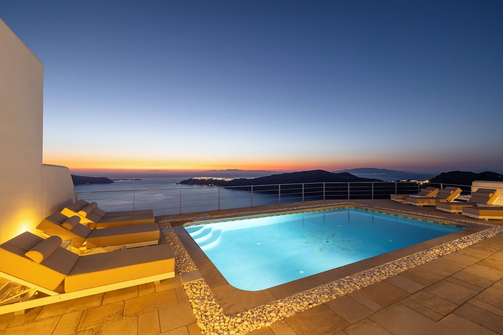 Absolute Bliss Imerovigli Suites 32/63