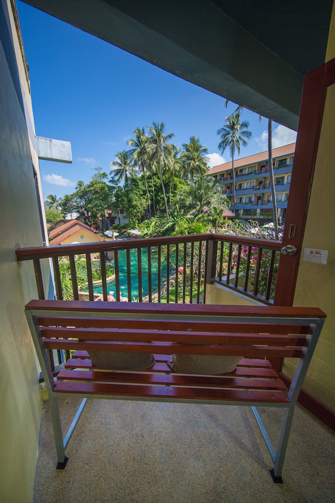Karona Resort And Spa 40/50