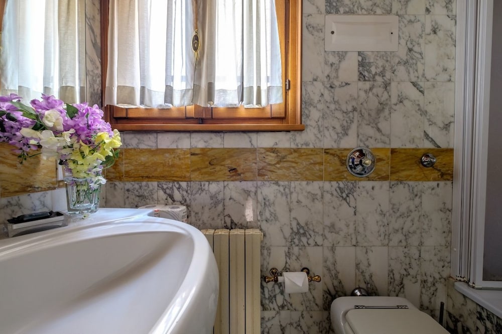 Casa Dell albero 37/38