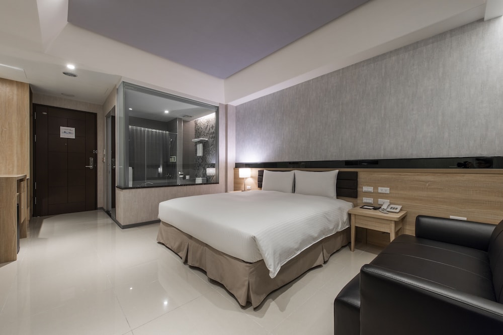 L'arc Hotel 15/51