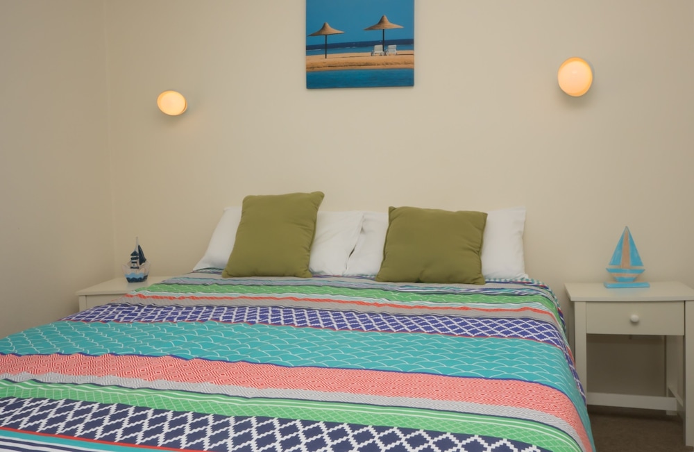 MERRIMA COURT HOLIDAY APARTMENTS 13/74