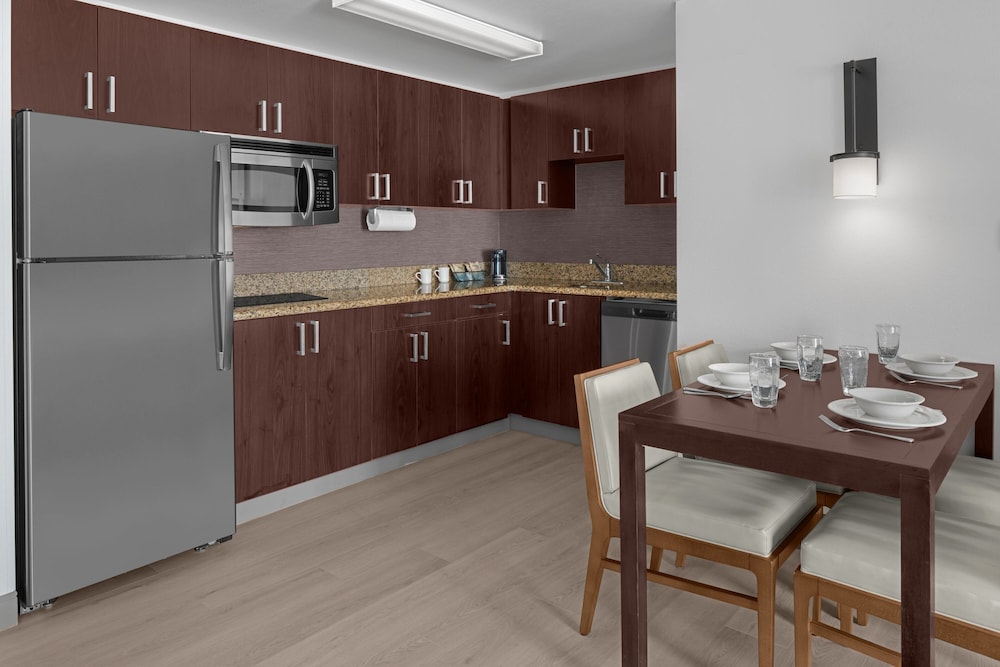 Residence Inn By Marriott Santa Clarita Valencia 39/61