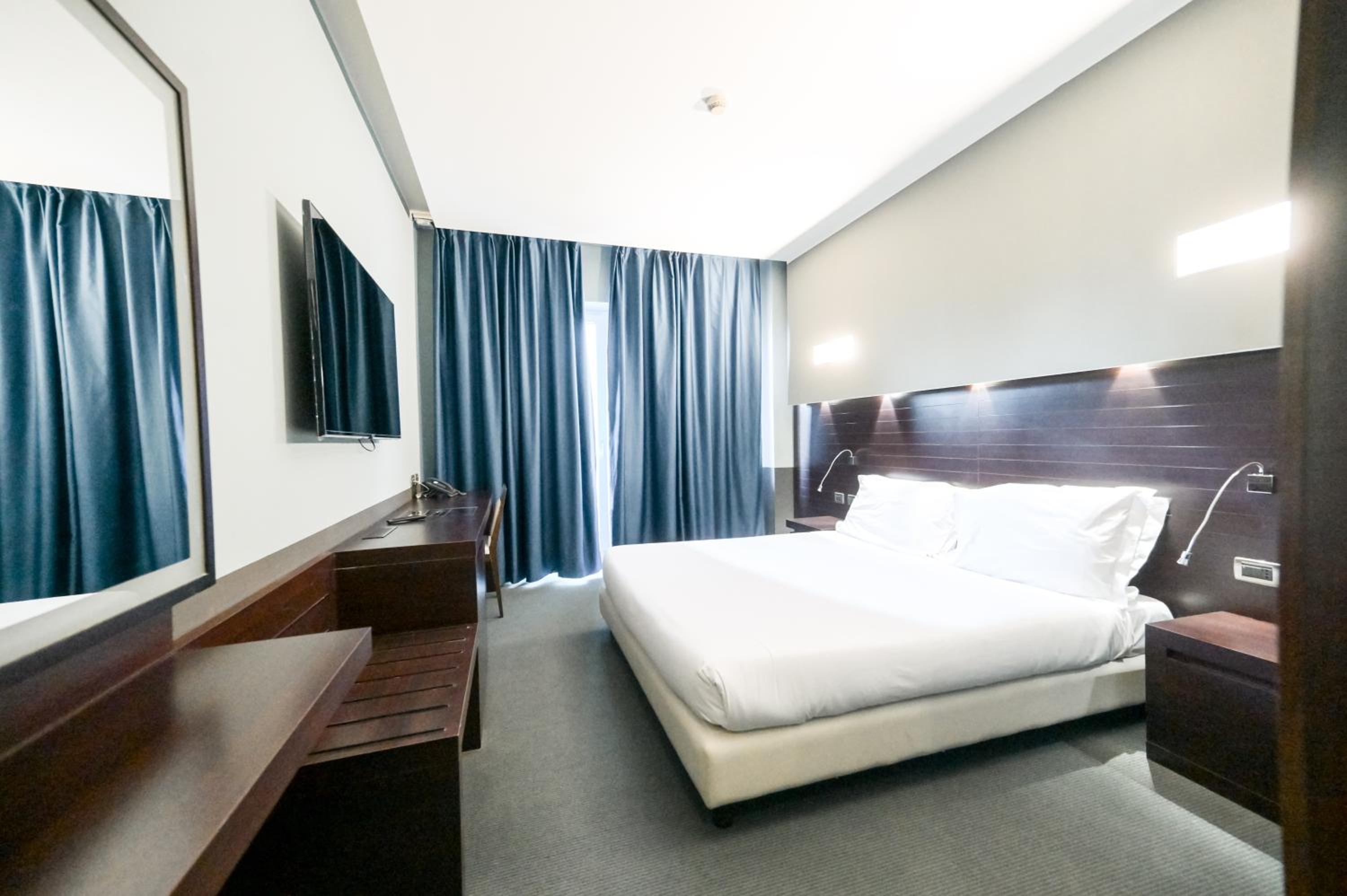 غرفة بسرير مزدوج، Hotel Selene 4/10