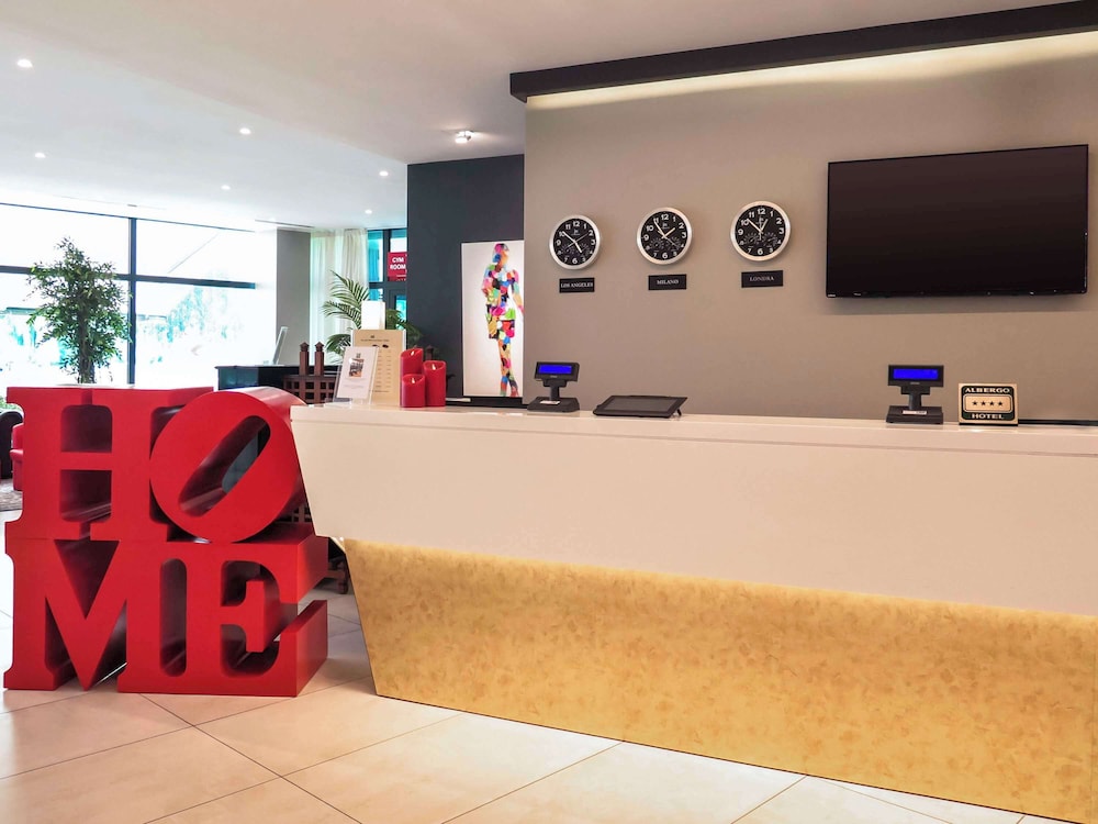 lobby