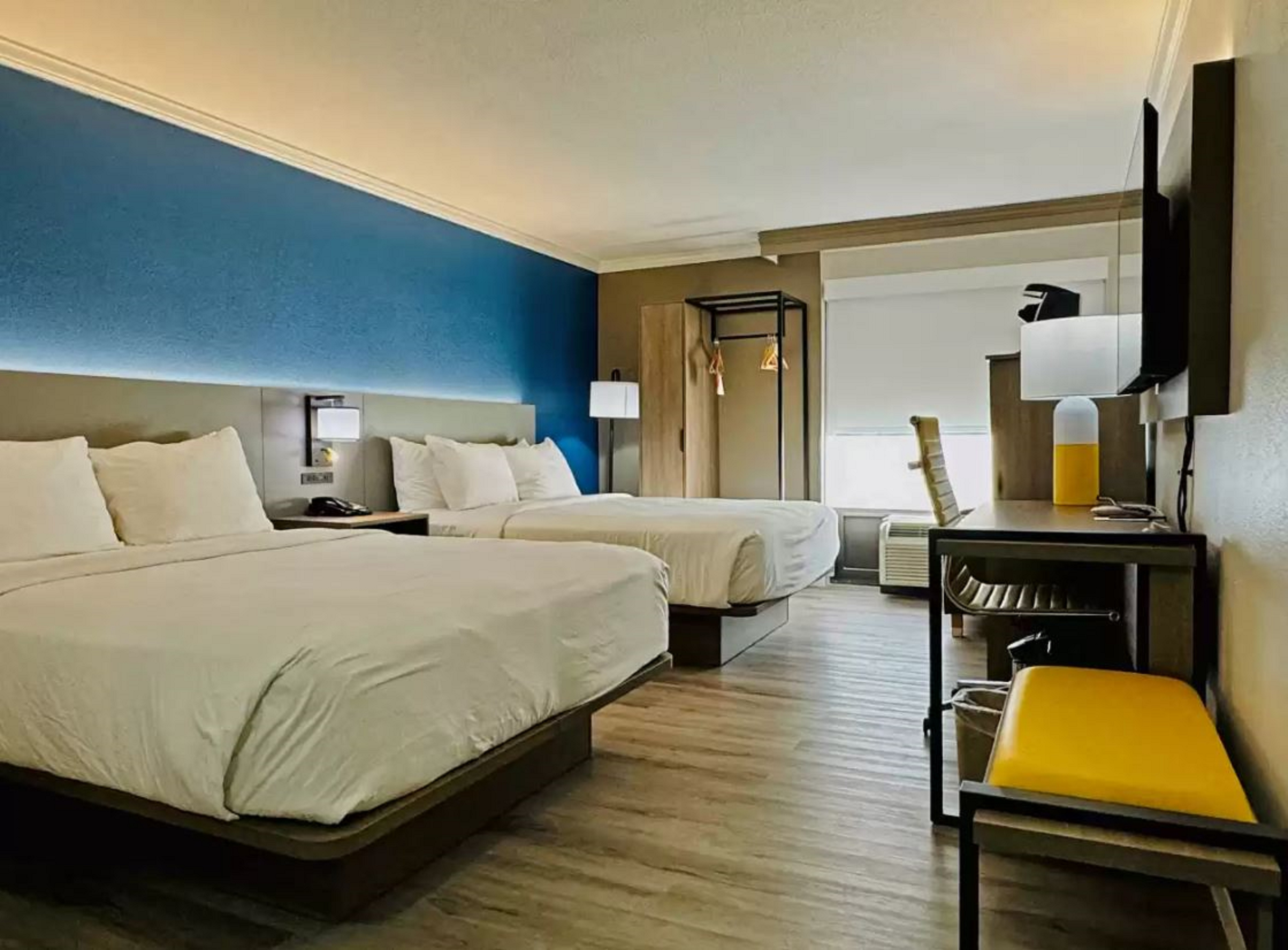ROOM, 2 QUEEN BEDS