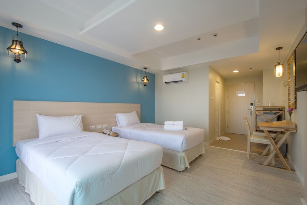 Prachuap Grand Hotel 13/43