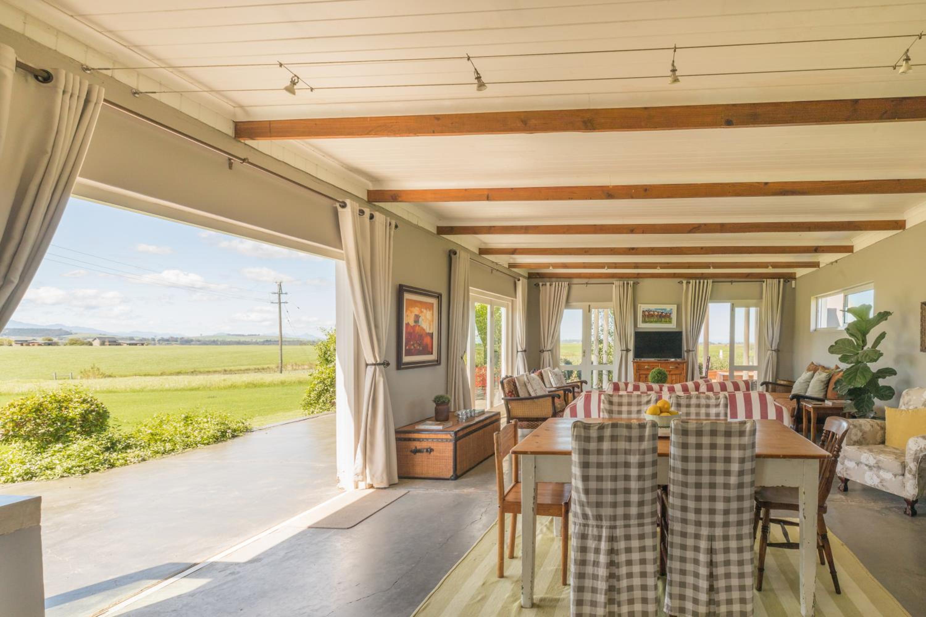 Libertas Guest Farm 17/34